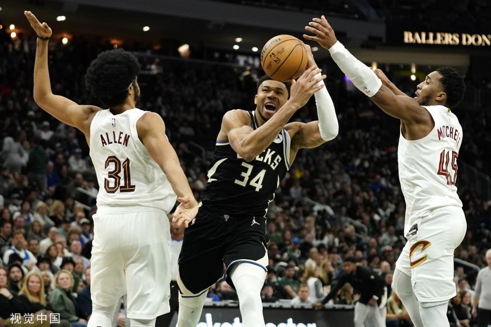 前腰或双中 前腰或双中