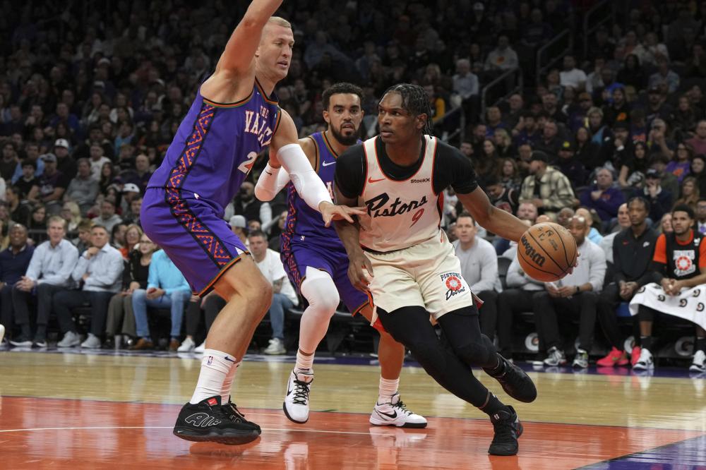 国足不仅在 国足不仅在